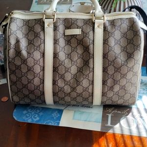 Creme Gucci Boston bag